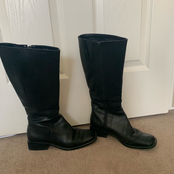 Black tall riding boot - Picture 1 of 5